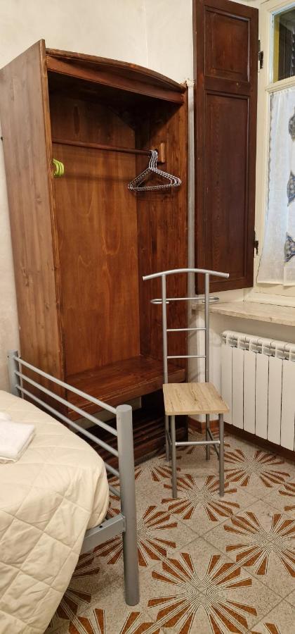 Casa soggiorno il Quetzales Valenza Esterno foto