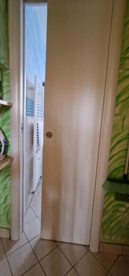 Casa soggiorno il Quetzales Valenza Esterno foto