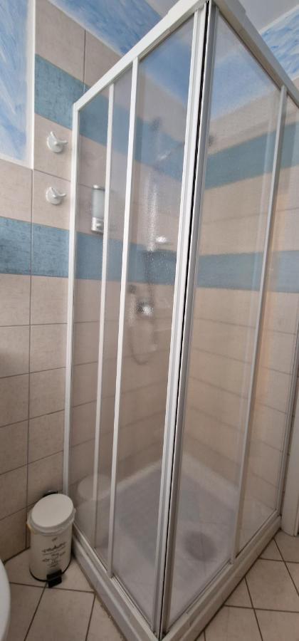 Casa soggiorno il Quetzales Valenza Esterno foto